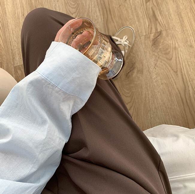 【P2倍&クーポン有】タック入り ストレート Iライン ボトムス パンツ レディース リラックスパンツ 個性的 春 夏 秋 冬 オールシーズン ロング丈 アンクル丈 ファスナー ハイウエスト 落ち感 すっきり ウエスト ボタン 立体的 ハリ感 色展開 カラバリ