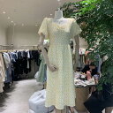 【P2倍&クーポン有】小花柄 パフスリーブ Vネック フレア ワンピース レディース プルオーバー フレアワンピース 個性的 春 夏 ロング丈 お尻カバー ポッコリお腹カバー 半袖 デコルテきれい 鎖骨きれい Aライン 背中空き すっきり 肌みせ リボン バック