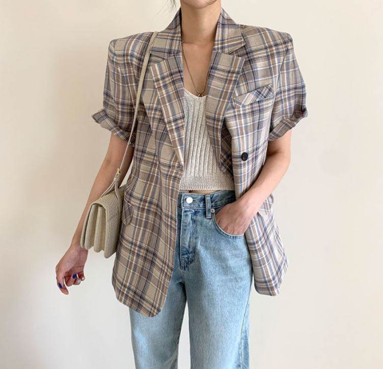 Turn-Down Collar Coat - 【P2倍&クーポン有】レディース トップス ジャケット ワンピース チュニック 上着 羽織 前開き ミディアム ステンカラーコート ミニ ショート 膝上 半袖 5分袖 Vネック 襟付き ステンカラー ボタンダウン タイト スリム 細身 Iライン フォーマル フェミニン 立体感