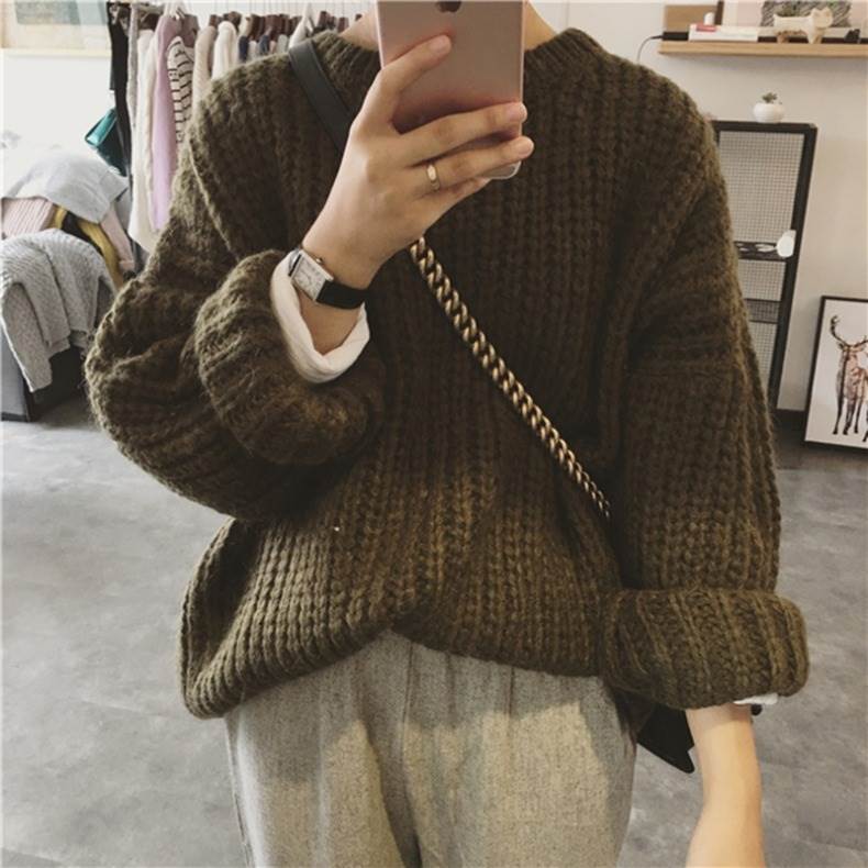 Square Neck - 【P2倍&クーポン有】オーバーサイズ セーター トップス レディース 秋 冬 長丈トップス 長袖 ぽわん袖 ラウンドネック 落ち感 アプリコット 緑 グリーン パープル 紫色 無地 フリーサイズ オフィス 学校 大学 職場 バイト 旅行 カラオケ 外遊び 体型カバー