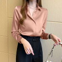 【P2倍&クーポン有】 ロールアップ レディース トップス シャツ ブラウス 長袖 7分袖 ポロカラー 光沢感 フェミニン 立体感 透け感 薄手 かわいい 大人可愛い シンプル カジュアル おしゃれ ネイビー ホワイト ピンク 白 サテン ボタン 仕事 普段使い 着回し 定番