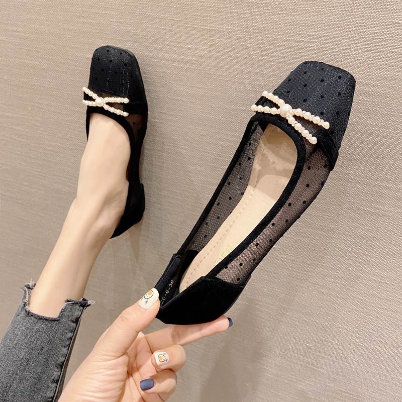 【P2倍&クーポン有】シアー ドット柄 フラット ぺたんこ 個性的 春 夏 合わせやすい コーディネートしやすい レディース ぺたんこシューズ ぺたんこパンプス ローヒール スクエアトゥ 美脚 脚長 薄手 22.5cm 23.0cm 23.5cm 24.0cm 24.5cm 25.0cm 大きい 黒 ブラック