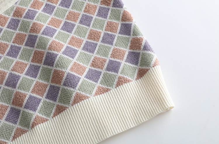 【P2倍&クーポン有】キャミソール トップス インナー カットソー ニット 個性的 春 夏 淡色コーデ ミニ ショート丈 短丈トップス 裾短め 袖なし 腕出し Uネック Vネック 鎖骨きれい スリム タイト 細身 ストレート スマート 肩だし 肌みせ 淡色 ホワイト 白 柄あり