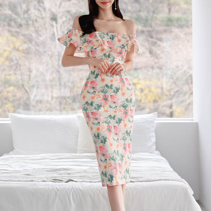 【P2倍&クーポン有】オフショルダー 花柄 フラワー ワンピース ひざ丈 ひざ下 袖なし デコルテきれい スリム タイト すっきり 肌みせ S M L XL パ...