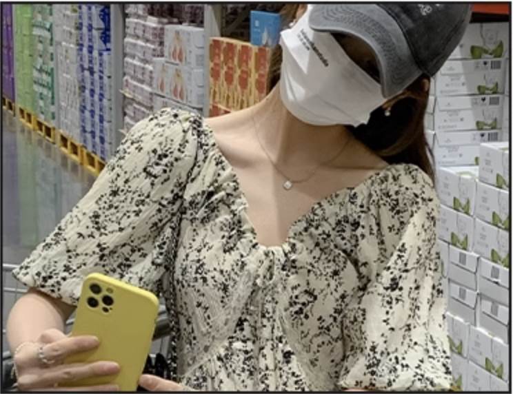 【P2倍&クーポン有】Vネック シャツワンピース ワンピース レディース 個性的 春 夏 ミモレ丈 ロング丈 お尻カバー 五分袖 二の腕カバー パフスリーブ 襟なし 鎖骨きれい フレア セミフレア Aライン リボン ベルト ウエスト ドロスト くすみカラー 柄あり サイズ豊富