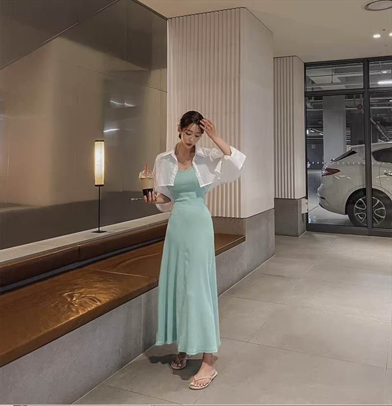 【P2倍&クーポン有】ノースリーブ ワンピドレス ワンピース レディース シャツワンピース 個性的 春 夏 マキシ丈 お尻カバー 袖なし クルーネック 丸首 襟...