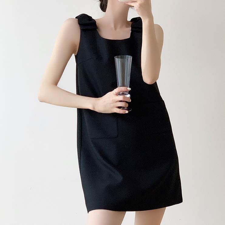 【P2倍&クーポン有】ノースリーブ ミニ ワンピース レディース 個性的 春 夏 ひざ上 ショート丈 お尻カバー 袖なし 腕出し スクエアネック 襟なし 鎖骨き...