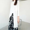【P2倍&クーポン有】アシンメトリー カットソー トップス レディース 個性的 春 夏 ロング丈 半袖 五分袖 ラウンドネック 襟なし サイドスリット カラバリあり ブラック 灰色 ホワイト 無地 ゆったり フリーサイズ 薄手 学校 ガーデン 重ね着しやすい スニーカーコーデ