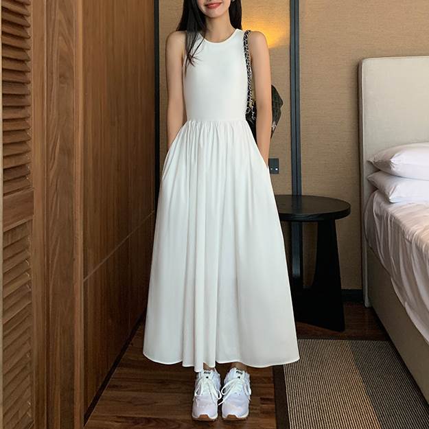 【P2倍&クーポン有】フレアワンピース ノースリーブ ワンピース レディース 個性的 春 夏 ミモレ丈 ロング丈 アンクル丈 ラウンドネック フレア スリム タ...