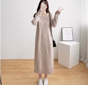 【P2倍&クーポン有】ニットワンピ Vネック ワンピース 秋 冬 ロング丈 マキシ丈 長袖 デコルテきれい Iライン 伸縮性 ブラック 黒 カーキグリーン ブラ...