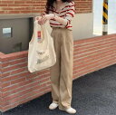 【P2倍&クーポン有】ワイド ストレート パンツ レディース オールシーズン フルレングス Iライン ポケット タック入り ハイウエスト ボタン ブラック 黒 ホワイト 白 カーキグリーン ネイビー 無地 S M L オフィス スニーカーコーデ 普段使い 美脚 脚長 送料無料