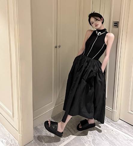 【P2倍&クーポン有】ノースリーブ フレアワンピース ワンピース レディース 個性的 夏 ロング丈 ミディアム丈 袖なし ハイネック フレア スリム タイト A...