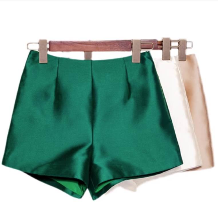 【P2倍&クーポン有】パンツ レディース ショートパンツ 春 夏 秋 ショート丈 タイト 細身 タッ