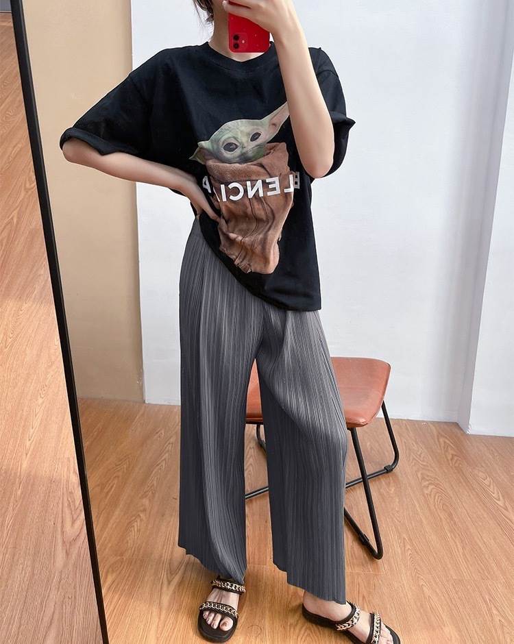 【P2倍&クーポン有】ボトムス パンツ 台形 リラックスパンツ ガウチョ 個性的 春 夏 ロング丈 アンクル丈 フルレングス フレア セミフレア ワイドレッグ Aライン サイドスリット プリーツ ブラック 黒 グレー アプリコット くすみカラー アースカラー 黄緑色 無