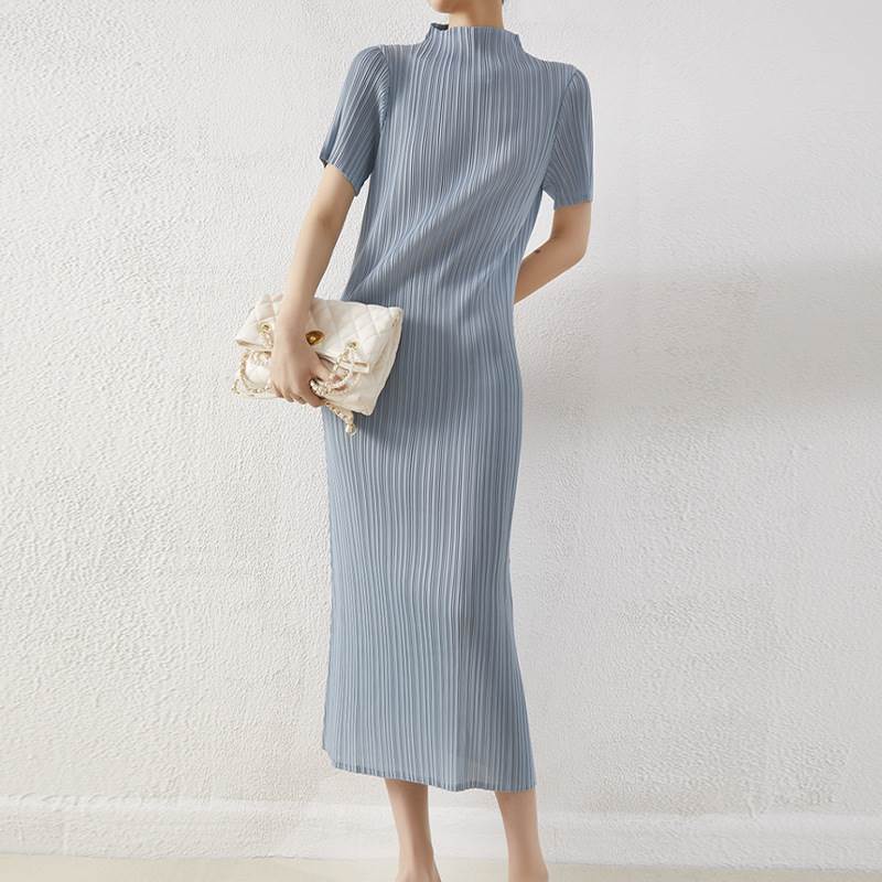 【P2倍&クーポン有】ワンピース 春 夏 ひざ下 ミモレ丈 半袖 ハイネック ボトルネック スリム ブラック グレー ブルー 無地 フリーサイズ 学校 大学 イ...