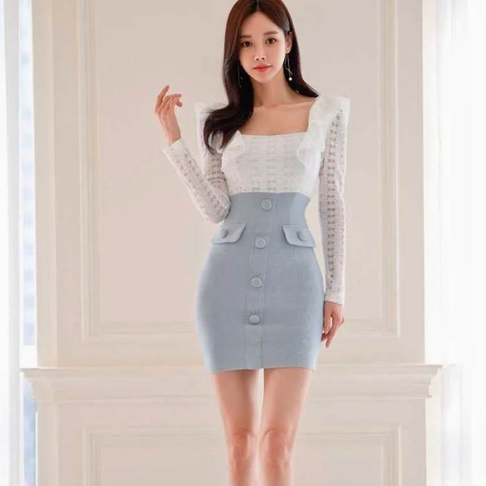 【P2倍&クーポン有】ミニ ワンピース レディース 個性的 春 夏 ひざ上 長袖 スクエアネック スリム タイト 細身 切り替えデザイン ホワイト ライトブルー 無地 S M L XL LL パーティー イベント ホテル ガーデン レストラン 1枚で決まる 美脚 脚長 華奢見え 細