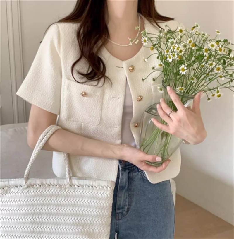 Rakuten - 【P2倍&クーポン有】 レディース トップス ジャケット 10代 半袖 存在感 30代 夏 きれいめ 20代 ホテル 無地 お姉さん 主役級 デート クール 上品 エレガント 大人可愛い お出かけ ラウンドネック 女子会 春 休日 おしゃれ 40代 フォーマル