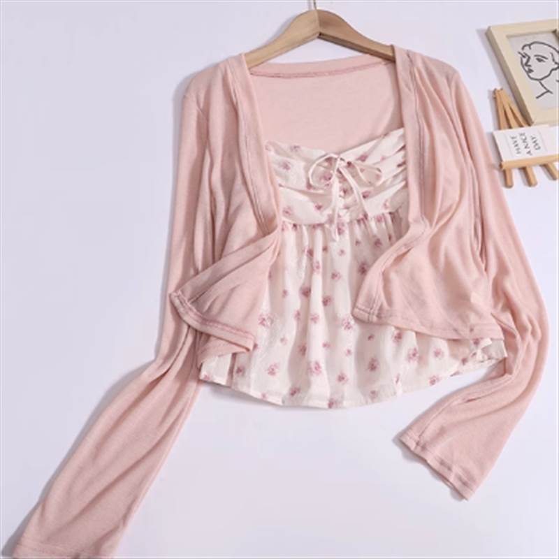 【P2倍&クーポン有】 レディース トップス カーディガン 花柄 キャミソール キュート 30代 ロマンティック 大人可愛い 小花 20代 主役級 エレガント ...