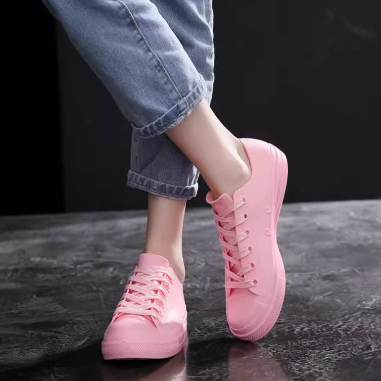 【P2倍&クーポン有】 レディース スニーカー レインブーツ かわいい ファッションレインブーツ おしゃれ コンパクト 脚長 大人可愛い ぺたんこ きれいめ フラット 防水 雨の日のお出かけ 美脚 キャンバスレインブーツ シンプル カジュアル ぺたんこシューズ