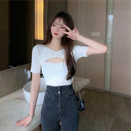 【P2倍&クーポン有】 トップス デート お洒落 旅行 ファッション 流行 かわいい コーデ お出かけ 女子会 インスタ映え トレンド 存在感 スタイル 大人 カジュアル 大人可愛い おしゃれ きれいめ 着回し カットソー モテ 休日 上品 3