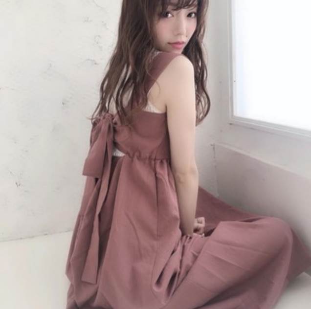 樂天商城 - 【P2倍&クーポン有】 ワンピース デート お洒落 旅行 ファッション 流行 大人可愛い コーデ お出かけ 女子会 インスタ映え トレンド 存在感 スタイル 大人 カジュアル きれいめ おしゃれ シンプル 着回し かわいい モテ 休日 上品