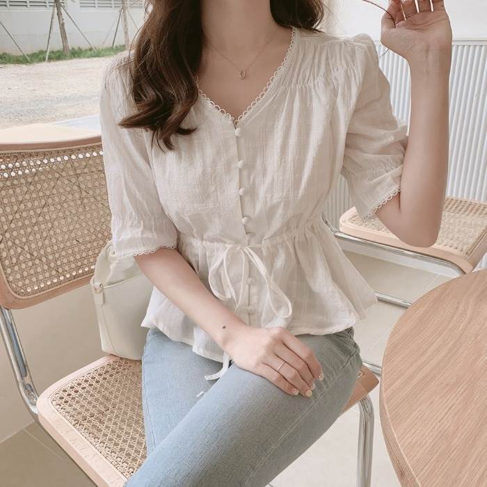 Rakuten - 【P2倍&クーポン有】 トップス デート 大人可愛い 着回し シンプル ファッション 存在感 主役級 休日 女子会 大人 モテ インスタ映え お洒落 カットソー きれいめ シャツ スタイル カジュアル コーデ 大人女子 流行 かわいい トレンド