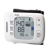 送料無料　オムロン手首式血圧計 HEM−6230