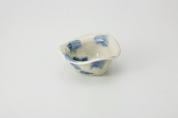 Small Bowls - 【38K154-10】青荒刷毛 三角鉢まごころ第38集【キャンセル/返品不可】【卸問屋名調 おしゃれ 食器 テーブルウェア 業務用 居酒屋 レストラン 喫茶店 ホテル 家庭用】