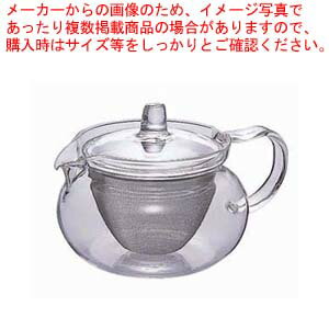 商品の仕様●サイズ：幅×奥行×高さ(mm)173×132×108●満水(cc)：750●重量(g)：430●容量(cc)：700●メーカー品番：CHJM-70T●日本茶、中国茶、紅茶やハーブティーとお茶の種類を選ばず使えるデザインです。●お茶の濃さが一目で判ります。茶漉しを外せば電子レンジ加熱も出来ます。●耐熱ガラス製※商品画像はイメージです。複数掲載写真も、商品は単品販売です。予めご了承下さい。※商品の外観写真は、製造時期により、実物とは細部が異なる場合がございます。予めご了承下さい。※色違い、寸法違いなども商品画像には含まれている事がございますが、全て別売です。ご購入の際は、必ず商品名及び商品の仕様内容をご確認下さい。※原則弊社では、お客様都合（※色違い、寸法違い、イメージ違い等）での返品交換はお断りしております。ご注文の際は、予めご了承下さい。【end-9-0916】厨房機器・調理道具など飲食店開業時の一括購入なら厨房卸問屋 名調にお任せください！厨房卸問屋 名調では業務用・店舗用の厨房器材をはじめ、飲食店や施設、、ランキング入賞の人気アイテム、イベント等で使われる定番アイテムをいつも格安・激安価格で販売しています。飲食店経営者様・施工業者様、資材・設備調達に、是非とも厨房卸問屋 名調をご用命くださいませ。こちらの商品ページは通常価格の商品を販売しているTKGカタログ掲載品販売ページです。 →お買い得な「まとめ買い10個セット」はこちら関連商品茶茶急須 丸CHJMN-45T茶茶急須 丸CHJMN-70T