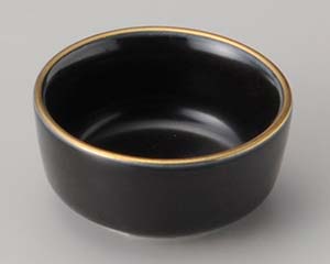 商品の仕様●寸法:φ6.5×3cm●磁器※商品画像はイメージです。複数掲載写真も、商品は単品販売です。予めご了承下さい。※商品の外観写真は、製造時期により、実物とは細部が異なる場合がございます。予めご了承下さい。※色違い、寸法違いなども商品画像には含まれている事がございますが、全て別売です。ご購入の際は、必ず商品名及び商品の仕様内容をご確認下さい。※原則弊社では、お客様都合（※色違い、寸法違い、イメージ違い等）での返品交換はお断りしております。ご注文の際は、予めご了承下さい。