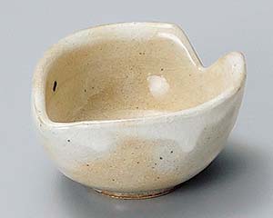 【まとめ買い10個セット品】和食器 ミ085-108 手造り粉引花びら珍味鉢【キャンセル/返品不可】