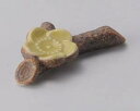 【まとめ買い10個セット品】和食器 チ290-198 枝梅花箸置(黄)【キャンセル/返品不可】
