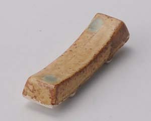 【まとめ買い10個セット品】和食器 チ291-448 黄瀬戸切板箸置【キャンセル/返品不可】