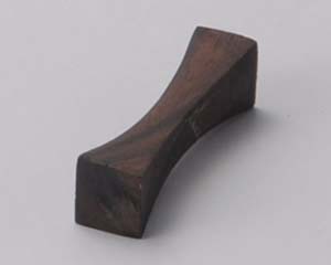 商品の仕様●寸法:4.5×1.3×1.1cm●原産国・産地:ベトナム●備考:(08797)※商品画像はイメージです。複数掲載写真も、商品は単品販売です。予めご了承下さい。※商品の外観写真は、製造時期により、実物とは細部が異なる場合がございます。予めご了承下さい。※色違い、寸法違いなども商品画像には含まれている事がございますが、全て別売です。ご購入の際は、必ず商品名及び商品の仕様内容をご確認下さい。※原則弊社では、お客様都合（※色違い、寸法違い、イメージ違い等）での返品交換はお断りしております。ご注文の際は、予めご了承下さい。