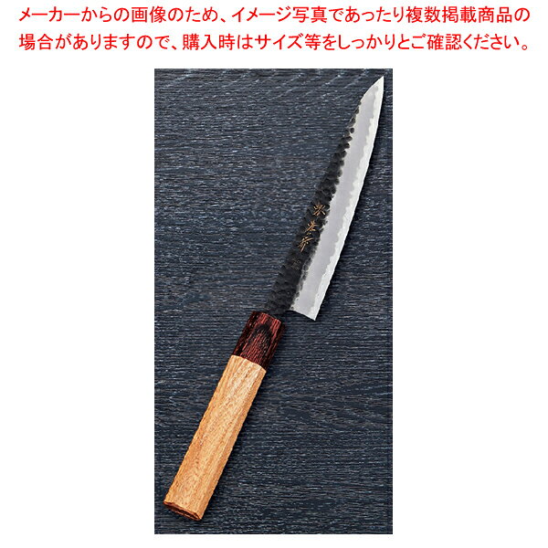 商品の仕様●日立安来鋼の最高峰である青紙スーパーをステンレスに割り込んだすばらしい切れ味のシリーズです。●材質:青紙スーパーサビます●柄:ケヤキ 口輪マホガニ※商品画像はイメージです。複数掲載写真も、商品は単品販売です。予めご了承下さい。※商品の外観写真は、製造時期により、実物とは細部が異なる場合がございます。予めご了承下さい。※色違い、寸法違いなども商品画像には含まれている事がございますが、全て別売です。ご購入の際は、必ず商品名及び商品の仕様内容をご確認下さい。※原則弊社では、お客様都合（※色違い、寸法違い、イメージ違い等）での返品交換はお断りしております。ご注文の際は、予めご了承下さい。【古より伝わる堺の名刀 堺孝行刃物】 古来から権威の象徴とされてきた日本刀。厳選された鋼を幾重にも折り重ね鍛え上げた刃心は最高の切れ味と輝きを放ち魂が宿ると伝えられています。日本の和包丁とはまさに日本刀の流れを引き継いだ世界に誇れる芸術品でもあります。細部に渡る仕上げのクオリティーは上質な包Tを作り出す職人のプライドでもあり先代より脈々と受け継がれてきた伝承の技でもあります。世界に類をみない独自の形状を持つ和包丁は魚や野菜など異なった食材を切る為に生み出された刃物であり繊細な日本料理には欠かす事の出来ない包丁です。600年の歴史を持つ堺刃物の伝統を守り続ける堺孝行ブランドをぜひ一度お手にとり世界に誇れる匠の技に触れて頂く事をスタッフー同願っております。Japanese swords have been a status symbol from ancient times. The core blade is forged by folding selected steel many times and features supreme sharpness and brilliance; it is has been said that the human soul dwells in the sword.Japanese knives are actually works of art descended from Japanese swords, and we proudly present them to the world. The quality of meticulous workmanship represents the pride of masters who create quality knives, and the quality is ensured by traditional skills that have been continuously inherited from their predecessors. Japanese knives have their own unprecedented shapes and are without parallel in the world as knives created for cutting different foods, including fishes and vegetables, and are vital for delicate apanese dishes. All of our staff members wish that you would pick up the Sakai Takayuki brand products which maintain the traditional skills of Sakai's Japanese knives and demonstrate the skills of world class masters.