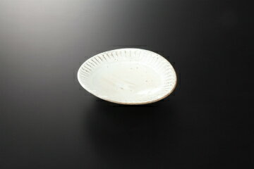 商品の仕様●粉引削ぎ目 たわみ浅鉢●19.2×18.3×4.3cm●1個※商品画像はイメージです。複数掲載写真も、商品は単品販売です。予めご了承下さい。※商品の外観写真は、製造時期により、実物とは細部が異なる場合がございます。予めご了承下さ...