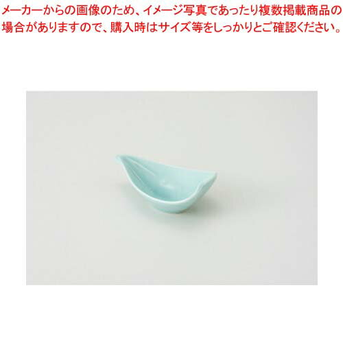 商品の仕様●青磁 花弁型小付●9.6×5.8×3.8cm●1個※商品画像はイメージです。複数掲載写真も、商品は単品販売です。予めご了承下さい。※商品の外観写真は、製造時期により、実物とは細部が異なる場合がございます。予めご了承下さい。※色違...