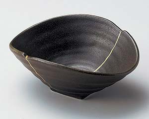 【まとめ買い10個セット品】和食器 ツ047-178 黒伊賀金ライン変形小鉢【キャンセル/返品不可】【メイチョー】