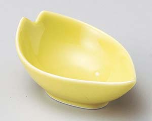 【まとめ買い10個セット品】和食器 ロ080-198 さくら型小付イエロー【キャンセル/返品不可】【メイチョー】