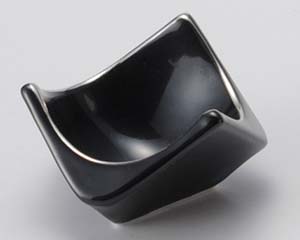 【まとめ買い10個セット品】和食器 キ090-248 黒釉プラチナ三角小付【キャンセル/返品不可】【メイチョー】