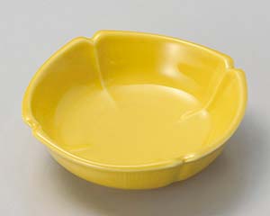 【まとめ買い10個セット品】和食器 ロ099-068 黄 スミ切浅小鉢【キャンセル/返品不可】【メイチョー】