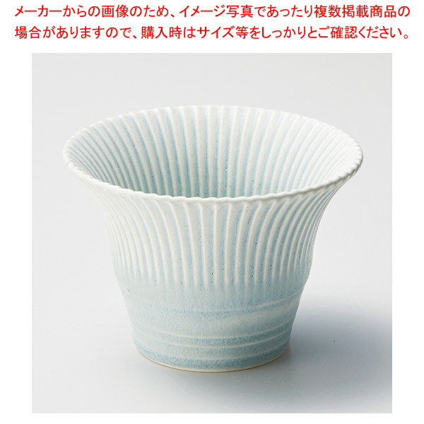 ハ060-258 薄グリーンマット菊型小鉢 【メイチョー】