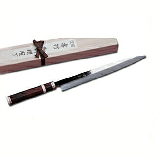 商品概要●商品名:堺孝行 紫電 正夫包丁 27cm●刃渡:270mm●刃は伝統工芸士 土佐廣次氏による手研ぎ仕上げ。柄は、杉原渓童氏はデザインによるアイアンウッド仕様。※紫電の柄は、アイアンウッド材を使用している為、通常正夫で使用されている朴の柄より比重が重い為重量感があります。※刃物類の金属製品は水洗いをした後、濡れたままで放置すると錆や水アカが発生しますので使用後はふきん等で水気を取り、風通しの良いところで乾燥させて下さい。●商品名:堺孝行 紫電 正夫包丁 27cm●刃渡:270mm●刃は伝統工芸士 土佐廣次氏による手研ぎ仕上げ。柄は、杉原渓童氏はデザインによるアイアンウッド仕様。※紫電の柄は、アイアンウッド材を使用している為、通常正夫で使用されている朴の柄より比重が重い為重量感があります。※刃物類の金属製品は水洗いをした後、濡れたままで放置すると錆や水アカが発生しますので使用後はふきん等で水気を取り、風通しの良いところで乾燥させて下さい。◆関連ジャンル厨房用品&nbsp;›&nbsp;料理道具&nbsp;›&nbsp;包丁・砥石・まな板&nbsp;›&nbsp;包丁　堺孝行●商品名:堺孝行 紫電 正夫包丁 27cm●刃渡:270mm●刃は伝統工芸士 土佐廣次氏による手研ぎ仕上げ。柄は、杉原渓童氏はデザインによるアイアンウッド仕様。※紫電の柄は、アイアンウッド材を使用している為、通常正夫で使用されている朴の柄より比重が重い為重量感があります。※刃物類の金属製品は水洗いをした後、濡れたままで放置すると錆や水アカが発生しますので使用後はふきん等で水気を取り、風通しの良いところで乾燥させて下さい。◆関連ジャンル厨房用品&nbsp;›&nbsp;料理道具&nbsp;›&nbsp;包丁・砥石・まな板&nbsp;›&nbsp;包丁　堺孝行【2018PO】【古より伝わる堺の名刀 堺孝行刃物】 古来から権威の象徴とされてきた日本刀。厳選された鋼を幾重にも折り重ね鍛え上げた刃心は最高の切れ味と輝きを放ち魂が宿ると伝えられています。日本の和包丁とはまさに日本刀の流れを引き継いだ世界に誇れる芸術品でもあります。細部に渡る仕上げのクオリティーは上質な包Tを作り出す職人のプライドでもあり先代より脈々と受け継がれてきた伝承の技でもあります。世界に類をみない独自の形状を持つ和包丁は魚や野菜など異なった食材を切る為に生み出された刃物であり繊細な日本料理には欠かす事の出来ない包丁です。600年の歴史を持つ堺刃物の伝統を守り続ける堺孝行ブランドをぜひ一度お手にとり世界に誇れる匠の技に触れて頂く事をスタッフー同願っております。Japanese swords have been a status symbol from ancient times. The core blade is forged by folding selected steel many times and features supreme sharpness and brilliance; it is has been said that the human soul dwells in the sword.Japanese knives are actually works of art descended from Japanese swords, and we proudly present them to the world. The quality of meticulous workmanship represents the pride of masters who create quality knives, and the quality is ensured by traditional skills that have been continuously inherited from their predecessors. Japanese knives have their own unprecedented shapes and are without parallel in the world as knives created for cutting different foods, including fishes and vegetables, and are vital for delicate apanese dishes. All of our staff members wish that you would pick up the Sakai Takayuki brand products which maintain the traditional skills of Sakai's Japanese knives and demonstrate the skills of world class masters. お祭り・イベント機器の激安販売 お祭り・スポーツイベント・フェスティバル・学校・幼稚園・保育園・子供会・体育祭・文化祭などの行事や模擬店、地域のお祭り・イベントで活躍の催事用アイテムを取り揃えています。展示会、オフィスの備品としてもお勧めです。設備がそろっていればもちろんご家庭でもご利用が可能です。