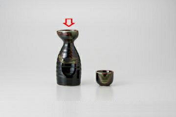 商品の仕様●天目オリベ 一合徳利●5.8×13cm 130cc●1個※商品画像はイメージです。複数掲載写真も、商品は単品販売です。予めご了承下さい。※商品の外観写真は、製造時期により、実物とは細部が異なる場合がございます。予めご了承下さい。※色違い、寸法違いなども商品画像には含まれている事がございますが、全て別売です。ご購入の際は、必ず商品名及び商品の仕様内容をご確認下さい。※原則弊社では、お客様都合（※色違い、寸法違い、イメージ違い等）での返品交換はお断りしております。ご注文の際は、予めご了承下さい。●天目オリベ 一合徳利●5.8×13cm 130cc●1個●天目オリベ 一合徳利●5.8×13cm 130cc●1個【2018PO】