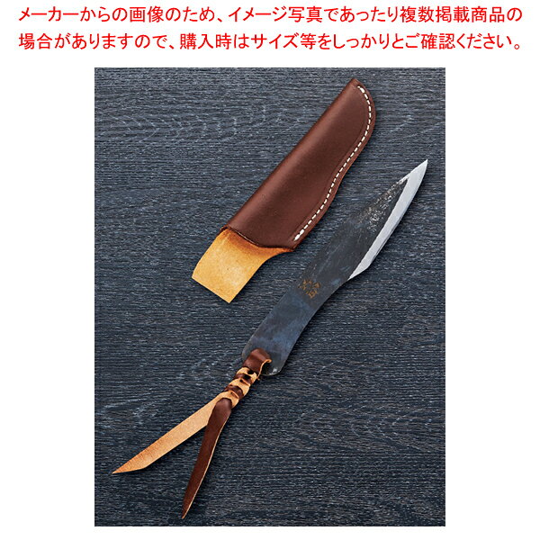 商品の仕様●堺孝行の料理包丁を製作している職人が作り上げた新しい分野に挑戦する意欲作です。●材質:青二鋼 サビます※商品画像はイメージです。複数掲載写真も、商品は単品販売です。予めご了承下さい。※商品の外観写真は、製造時期により、実物とは細部が異なる場合がございます。予めご了承下さい。※色違い、寸法違いなども商品画像には含まれている事がございますが、全て別売です。ご購入の際は、必ず商品名及び商品の仕様内容をご確認下さい。※原則弊社では、お客様都合（※色違い、寸法違い、イメージ違い等）での返品交換はお断りしております。ご注文の際は、予めご了承下さい。【古より伝わる堺の名刀 堺孝行刃物】 古来から権威の象徴とされてきた日本刀。厳選された鋼を幾重にも折り重ね鍛え上げた刃心は最高の切れ味と輝きを放ち魂が宿ると伝えられています。日本の和包丁とはまさに日本刀の流れを引き継いだ世界に誇れる芸術品でもあります。細部に渡る仕上げのクオリティーは上質な包Tを作り出す職人のプライドでもあり先代より脈々と受け継がれてきた伝承の技でもあります。世界に類をみない独自の形状を持つ和包丁は魚や野菜など異なった食材を切る為に生み出された刃物であり繊細な日本料理には欠かす事の出来ない包丁です。600年の歴史を持つ堺刃物の伝統を守り続ける堺孝行ブランドをぜひ一度お手にとり世界に誇れる匠の技に触れて頂く事をスタッフー同願っております。Japanese swords have been a status symbol from ancient times. The core blade is forged by folding selected steel many times and features supreme sharpness and brilliance; it is has been said that the human soul dwells in the sword.Japanese knives are actually works of art descended from Japanese swords, and we proudly present them to the world. The quality of meticulous workmanship represents the pride of masters who create quality knives, and the quality is ensured by traditional skills that have been continuously inherited from their predecessors. Japanese knives have their own unprecedented shapes and are without parallel in the world as knives created for cutting different foods, including fishes and vegetables, and are vital for delicate apanese dishes. All of our staff members wish that you would pick up the Sakai Takayuki brand products which maintain the traditional skills of Sakai's Japanese knives and demonstrate the skills of world class masters.