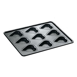 商品の仕様●サイズ：外寸（mm） 単品内寸（mm） 高さ（mm） 335×260 80×67×15●頁：0115●品番：03※商品画像はイメージです。複数掲載写真も、商品は単品販売です。予めご了承下さい。※商品の外観写真は、製造時期により、実物とは細部が異なる場合がございます。予めご了承下さい。製菓・製パン用品なら厨房卸問屋 名調にお任せください！厨房卸問屋 名調ではプロ業務用の製菓道具・製パン用品・製菓用の専門機器類、スイーツ販売に欠かせない各種消耗品をいつも格安・激安価格で通販しています。喫茶店・カフェ・ケーキ屋さんの器材・設備調達に、是非とも厨房卸問屋 名調をご用命くださいませ。ご家庭でもプロ専門の製菓道具を使って、1グレード上のお菓子作りを今まで以上に楽しんでみてはいかがでしょうか？デザート作りやケーキ作りが楽しくなること請け合いです。「〜に使う道具が無いか？」「欲しい商品があるが、商品名が分からない」など、ご不明な点はお気軽にお問い合わせください。お問い合わせ：info@meicho.ne.jp →お買い得な「まとめ買い10個セット」はこちら