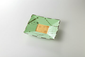 和食器 金彩春秋ヒワ 線彫角8.0皿 37K170-13 まごころ第37集 【キャンセル/返品不可】【厨房館】