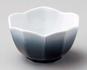 【まとめ買い10個セット品】和食器 ミ072-378 藍彩桔梗型小鉢(小)【キャンセル/返品不可】【厨房館】