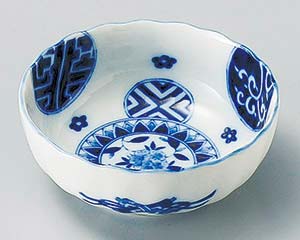 【まとめ買い10個セット品】和食器 カ097-268 藍丸紋菊型3.5鉢【キャンセル/返品不可】【厨房館】