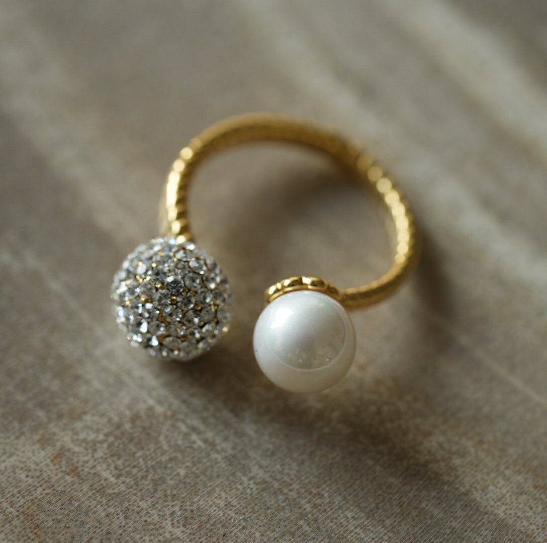 【ラストスパート20％OFFで1,320円★まとめ買いクーポン有り】指輪 リング レディース レディースアクセサリー キュービックジルコニア パール ナチュラル デザイン 重ね着け パヴェボール ゴールド 大人可愛い プレゼント ギフト 大人可愛い 入学式 卒園式 結婚式